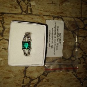 Sold ..ring bomb party unicorn alert  two 8s  emerald dark blue topaz
